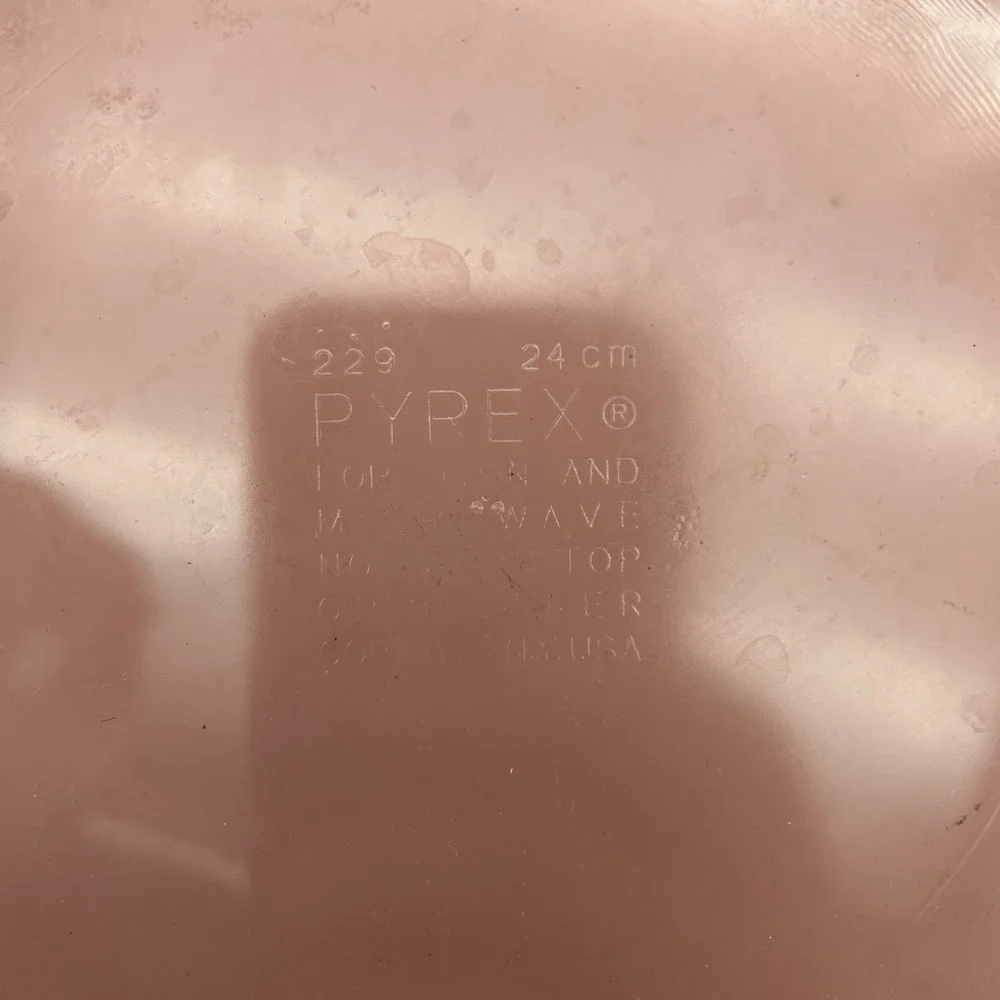 Vintage Pyrex Corning Ware Vision Fluted Cranberry #229 DEEP DISH PIE PAN 10